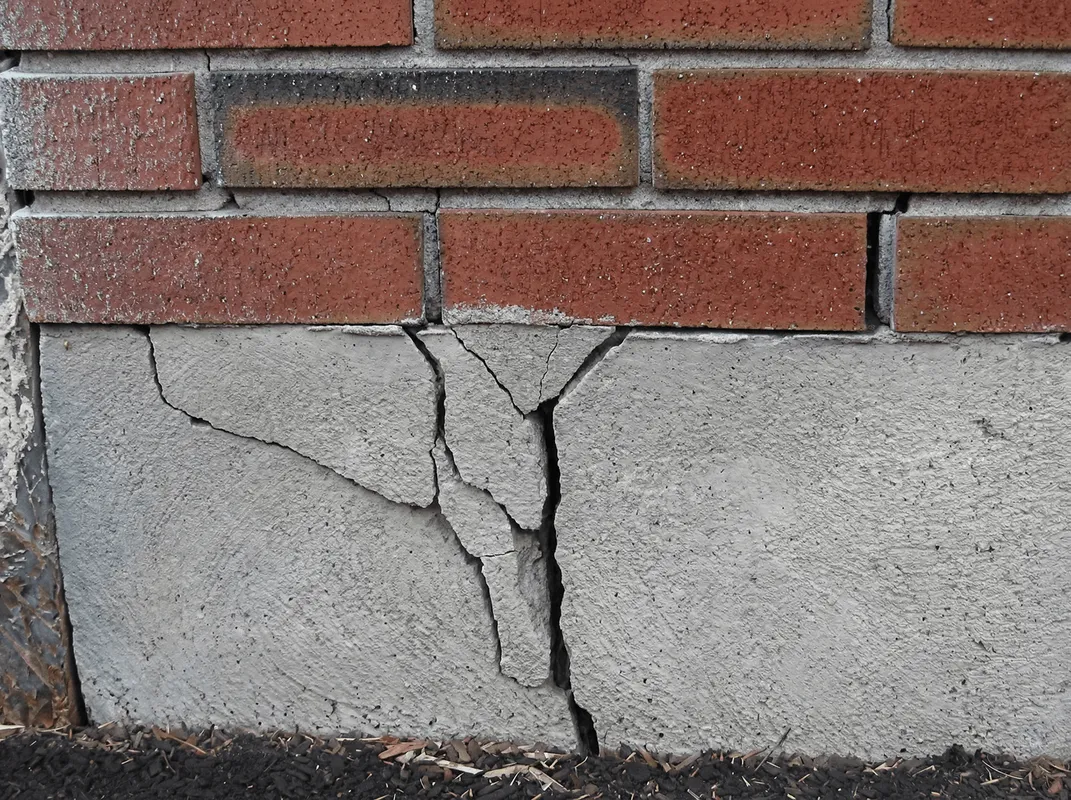 Concrete foundation with serious structural damage in Fort Lauderdale, FL